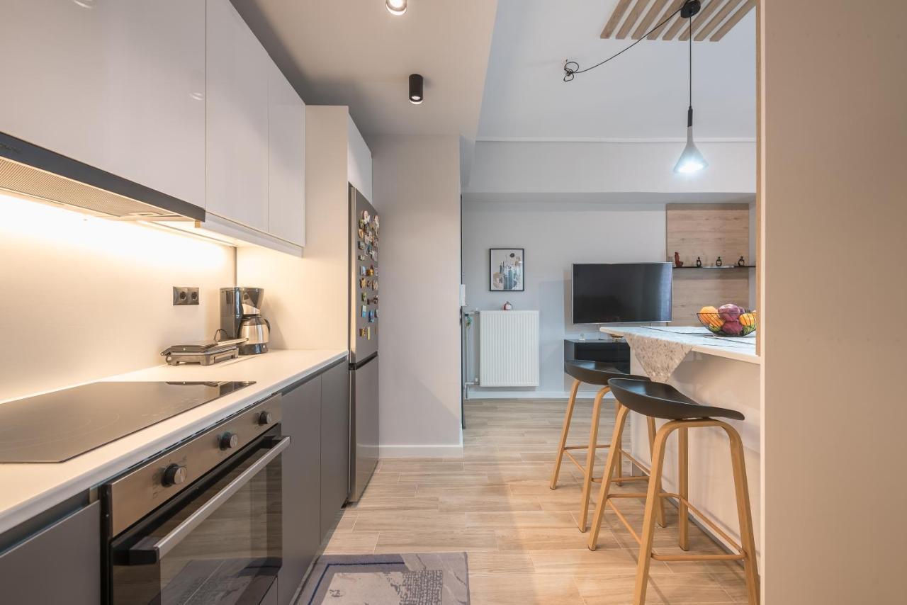 Comfy And Modern Apartment Athens Exterior photo