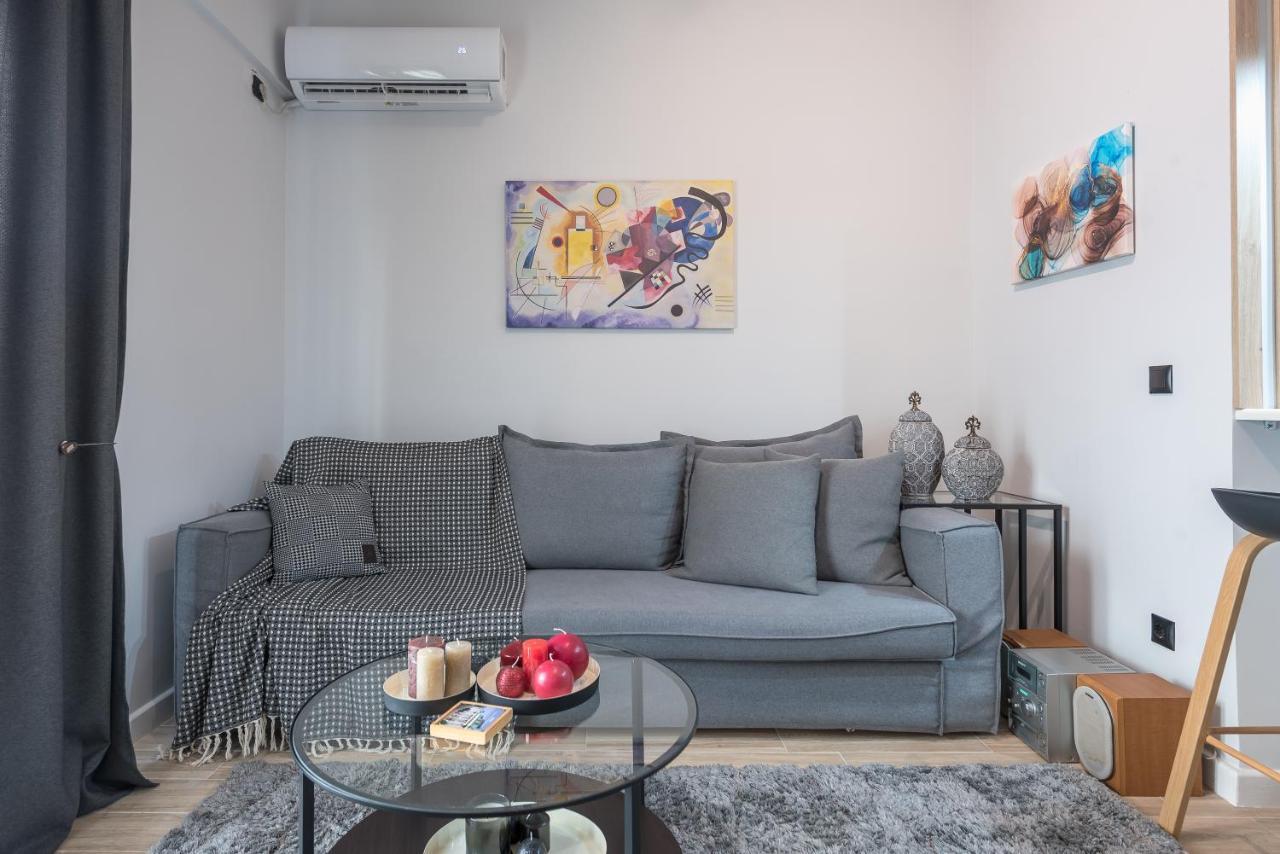 Comfy And Modern Apartment Athens Exterior photo